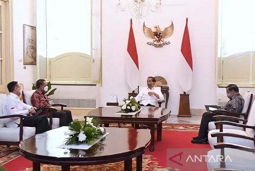 Hore! Jokowi Bakal Bangun Pusat Pelatihan Sepak Bola di IKN - GenPI.co SUMSEL