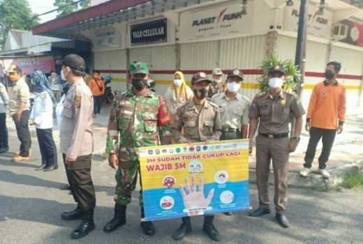 Cegah Covid-19, Satgas OKU Edukasi Prokes di Tempat Keramaian - GenPI.co SUMSEL