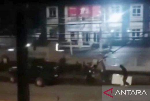 Aksi Pencurian ATM BRI di Lubuklinggau Digagalkan Warga - GenPI.co SUMSEL