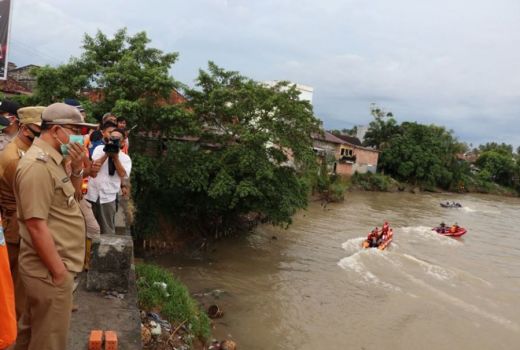 Penahan Tanah Sepanjang 1,89 Km Bakal Dibangun di Sungai Enim - GenPI.co SUMSEL