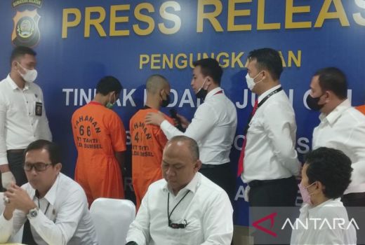 Promosikan Judi Online, 2 Pria di Sumsel Ditangkap Polisi - GenPI.co SUMSEL