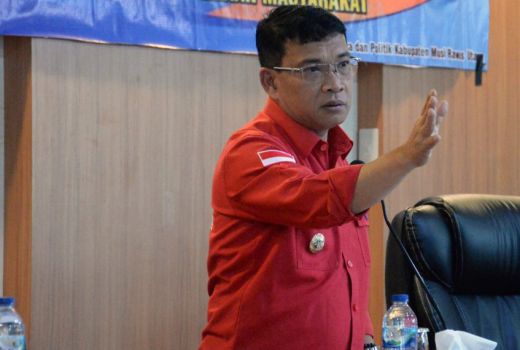 Profil Anak Petani Karet Jadi Bupati Musi Rawas Utara, Devi Suhartoni - GenPI.co SUMSEL