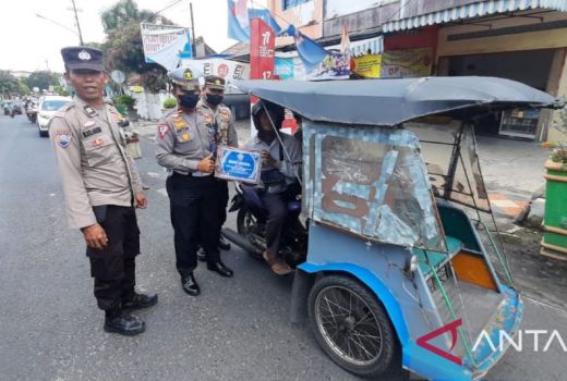 Alhamdulillah, Warga OKU Kebagian Rezeki dari Polisi - GenPI.co SUMSEL