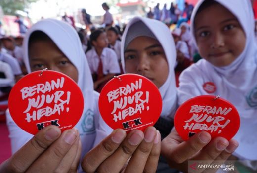 Cegah Korupsi, Palembang Gandeng KPK Sosialisasi ke Sekolah - GenPI.co SUMSEL
