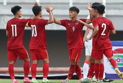 Sempat Cium Bau Sampah, Reaksi Pelatih Vietnam U-19 Mengejutkan - GenPI.co SUMSEL
