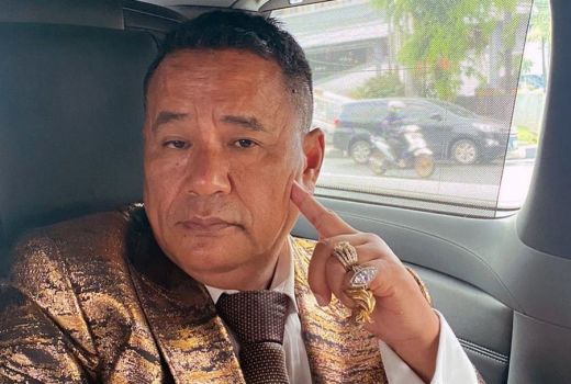 Hotman Paris Kritik Pasal Zina, Sebut Cuma Ada di Indonesia - GenPI.co SUMSEL
