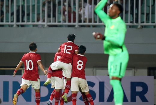 Gol Dendy Sulistyawan Sukses Menangkan Timnas Indonesia dari Curacao - GenPI.co SUMSEL