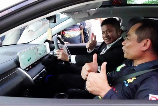 Pemprov Sumsel Ganti Seluruh Kendaraan Dinas dengan Listrik - GenPI.co SUMSEL
