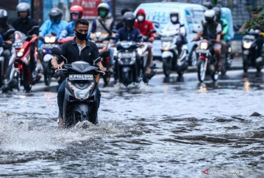 Peringatan Dini BMKG untuk Warga Sumsel: Waspada Potensi Banjir - GenPI.co SUMSEL