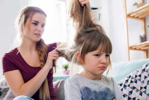 Rambut Anak Kutuan? Begini Cara Ampuh Menghilangkannya - GenPI.co SUMSEL