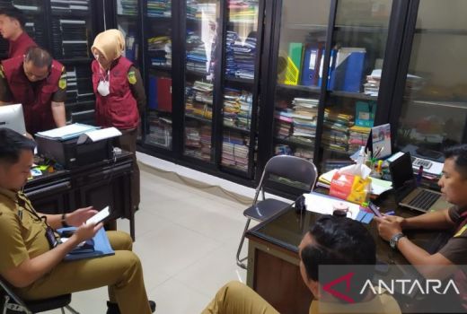 Geledah Kantor Dinas PSDA Sumsel, Jaksa Kejari Pagar Alam Temukan Ini - GenPI.co SUMSEL