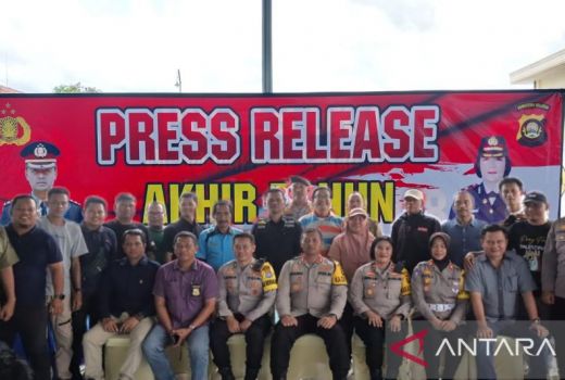 Polisi Musnahkan 200 Knalpot Racing Hasil Sitaan di OKU - GenPI.co SUMSEL