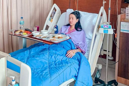 Dirawat di Rumah Sakit, Lucinta Luna Ungkap Penyakitnya - GenPI.co SUMSEL