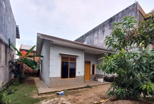 Rumah Halaman Luas di Palembang Dijual Murah, Rp 300 Juta Saja - GenPI.co SUMSEL