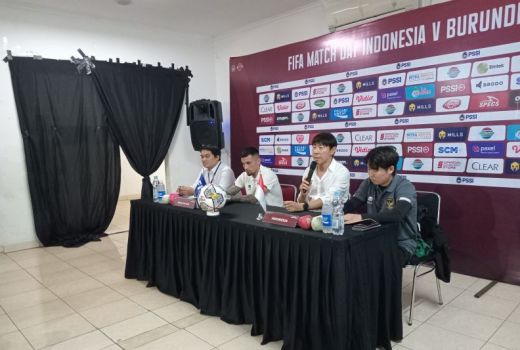 Begini Penilaian Shin Tae Yong Terhadap Pertahanan Indonesia - GenPI.co SUMSEL