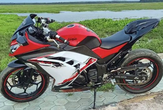 Motor Bekas Murah di Palembang: Kawasaki Ninja 2012 Rp 29,5 Juta - GenPI.co SUMSEL
