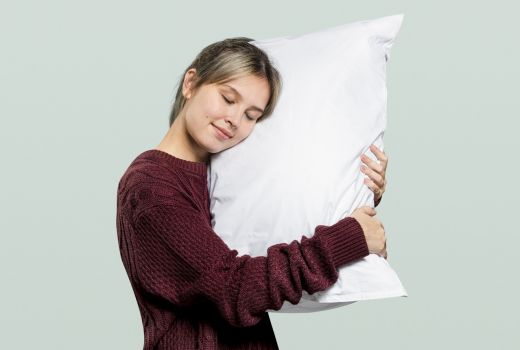 3 Rekomendasi Bantal Bagus yang Bisa Bikin Tidur Nyenyak - GenPI.co SUMSEL