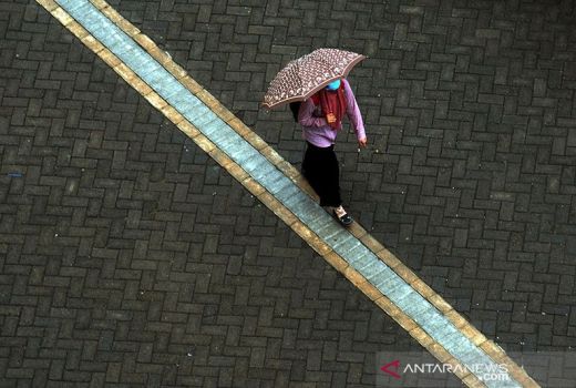 Banyak yang Beraktivitas, Warga Harap Perhatikan Cuaca Hari Ini - GenPI.co SUMSEL