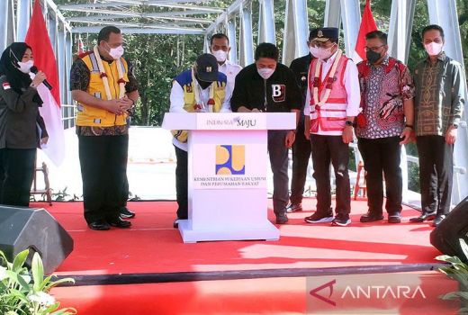 Jembatan Penghubung ke OKI Rusak, Pemkab OKU Timur Lakukan Survei - GenPI.co SUMSEL