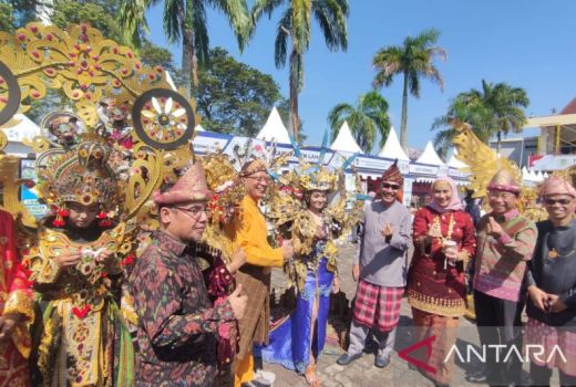 Libur Panjang, 30 Ribu Wisatawan Domestik Kunjungi Sumsel - GenPI.co SUMSEL