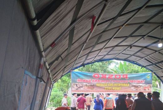 Ratusan Korban Banjir di OKU Selatan Terima Bantuan Sembako - GenPI.co SUMSEL