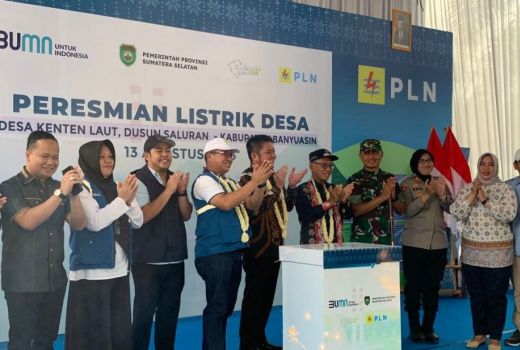 Desa Kenten Laut di Banyuasin Akhirnya Teraliri Listrik - GenPI.co SUMSEL