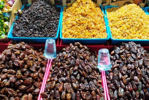 Makan Kurma Katanya Bisa Atasi Maag? Lihat Ini Dulu Deh - GenPI.co SUMSEL