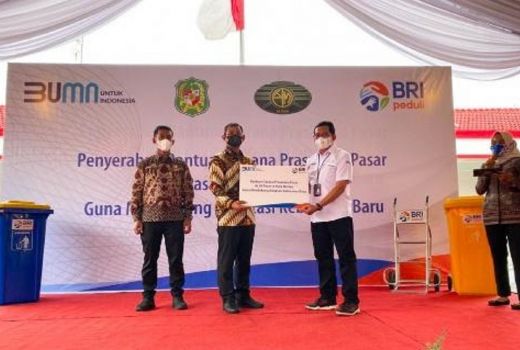 BRI Bergerak, 38 Pasar Tradisional di Medan Dapat Bantuan - GenPI.co SUMUT