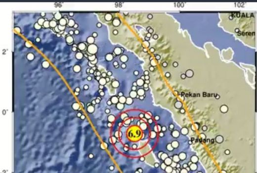 Warga Nias Selatan Was-was Ada Tsunami Pascagempa - GenPI.co SUMUT