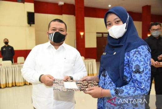 Serahkan SK CPNS dan PPPK, Ini Pesan Bupati Tapsel - GenPI.co SUMUT