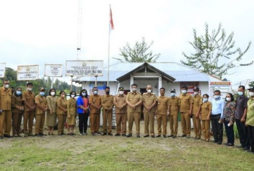 Bupati Samosir Ngantor di Desa, Tujuannya Simpel - GenPI.co SUMUT
