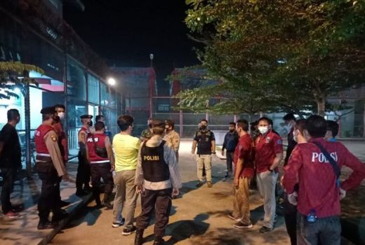 Razia Lapas di Langkat, Aparat Temukan Benda Tajam - GenPI.co SUMUT