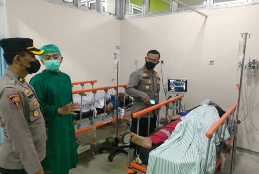 21 Warga Madina Keracunan, Mual Hingga Muntah - GenPI.co SUMUT