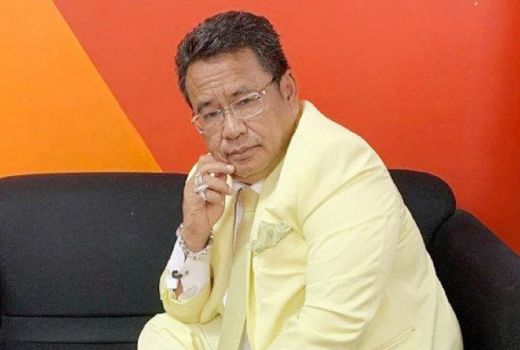 Profil Singkat Pengacara Kondang Hotman Paris - GenPI.co SUMUT