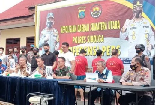6 Orang Jadi Tersangka Penjualan BBM Ilegal di Sibolga - GenPI.co SUMUT