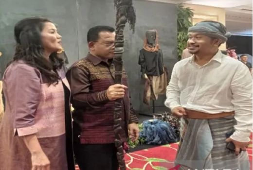 Membumikan Ulos Lewat The Batak Culture Exhibitior - GenPI.co SUMUT
