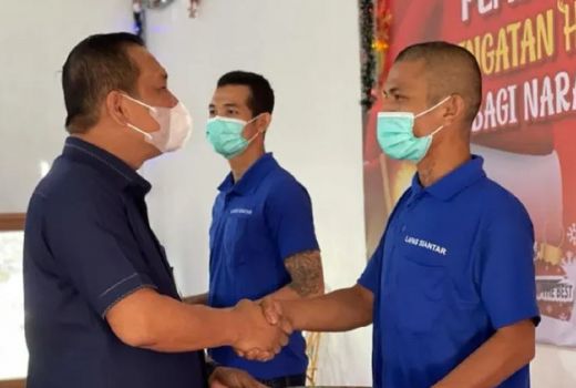 230 Warga Lapas Pematang Siantar Terima Remisi Natal - GenPI.co SUMUT