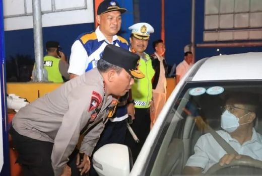 Irjen Panca Tinjau Lalu Lintas Tol Sinaksak-Dolok - GenPI.co SUMUT