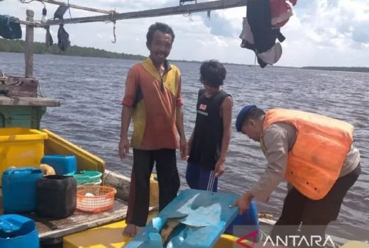 Cegah Barang Ilegal, Polisi Patroli di Perairan Asahan - GenPI.co SUMUT