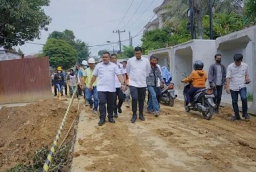 DPRD Minta Proyek Drainase Tak Rugikan Warga Medan - GenPI.co SUMUT
