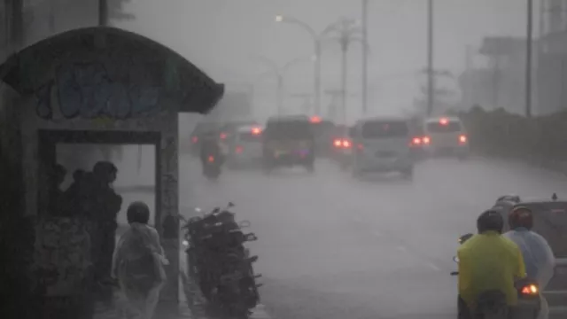 BNPB Peringatkan Kalimantan Barat Potensi Hujan Deras dan Banjir - GenPI.co