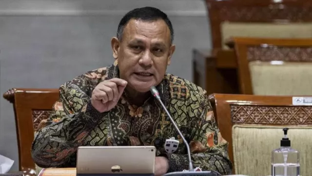 KPK Makin Panas, Firli Bahuri Takut Diajak Debat - GenPI.co