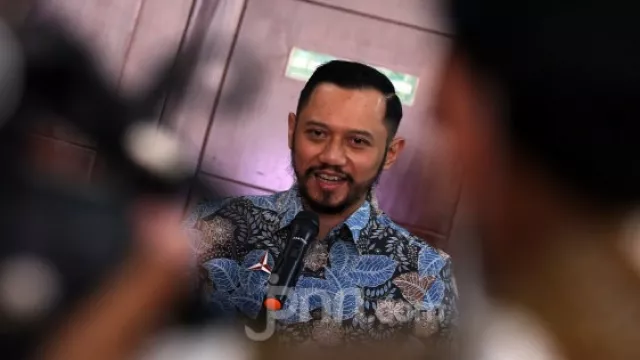 Survei Pilpres 2024: AHY Pepet Anies Baswedan, Prabowo Rontok - GenPI.co