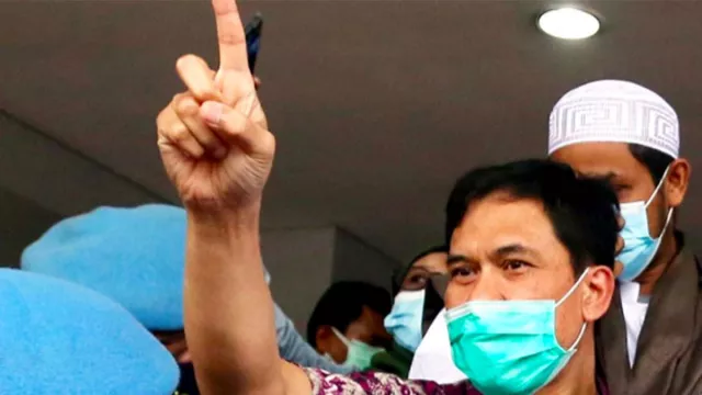 Munarman Dituntut 8 Tahun Penjara atas Tindak Pidana Terorisme - GenPI.co
