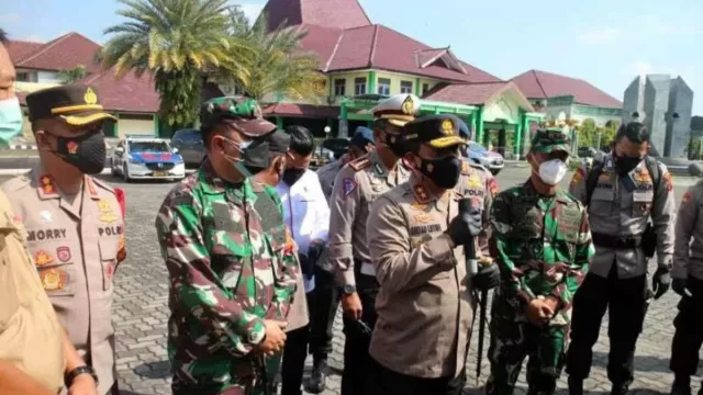 Warga Kudus Terpapar Covid-19 Dievakuasi Bertahap ke Boyolali - GenPI.co