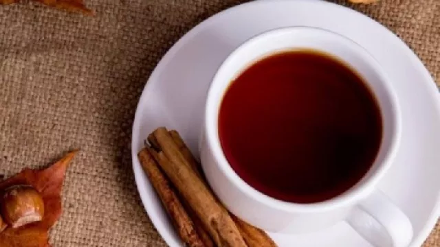 7 Khasiat Minum Kopi Campur Madu Sangat Mengejutkan, Wow Mujarab - GenPI.co