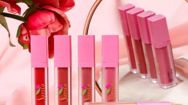 Lip Cream Sarita Beauty Antitransfer ke Dalam Masker - GenPI.co