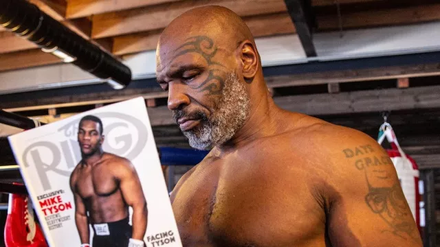 Mike Tyson Sungguh Tega, Mantan Istri Ungkap Kebrutalannya - GenPI.co