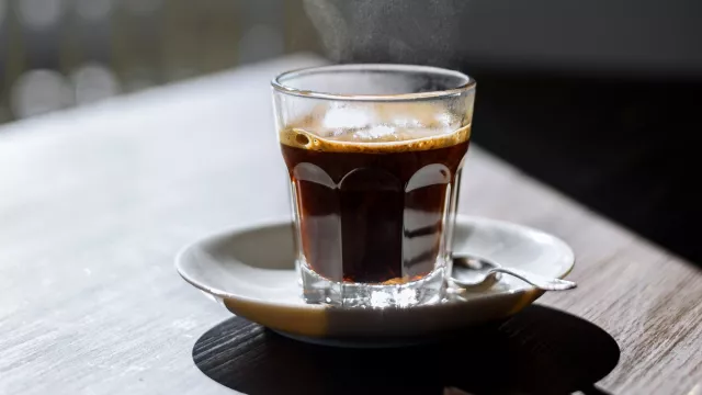 Minum Kopi Hitam Ditambah Kayu Manis, Khasiatnya Mantap Banget - GenPI.co