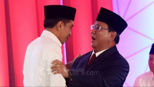 Anak Buah Megawati Buka Suara, Ikut Tolak Jokowi Tiga Periode - GenPI.co